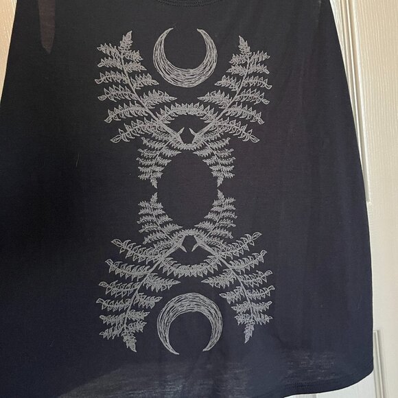 Sovrin Tank Top - Picture 2 of 3